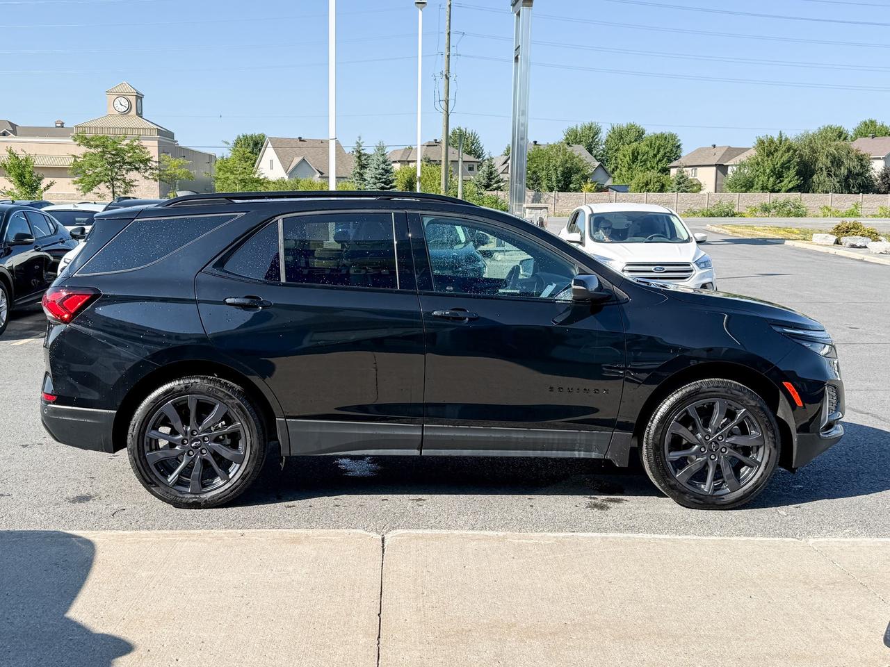 2024 Chevrolet Equinox ONE OWNER, CLEAN CARFAX, 1.5L 4CYL TURBO, RS AWD, HEATED FRONT LEATHER SEATS, HEATED LEATHER WRAPPED STEERING WHEEL, BOSE PREMIUM SOUND SYSTEM, ADAPTIVE CRUISE CONTROL, REMOTE VEHICLE START, ADVANCED Photo