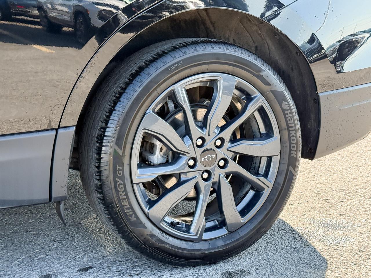 2024 Chevrolet Equinox ONE OWNER, CLEAN CARFAX, 1.5L 4CYL TURBO, RS AWD, HEATED FRONT LEATHER SEATS, HEATED LEATHER WRAPPED STEERING WHEEL, BOSE PREMIUM SOUND SYSTEM, ADAPTIVE CRUISE CONTROL, REMOTE VEHICLE START, ADVANCED Photo