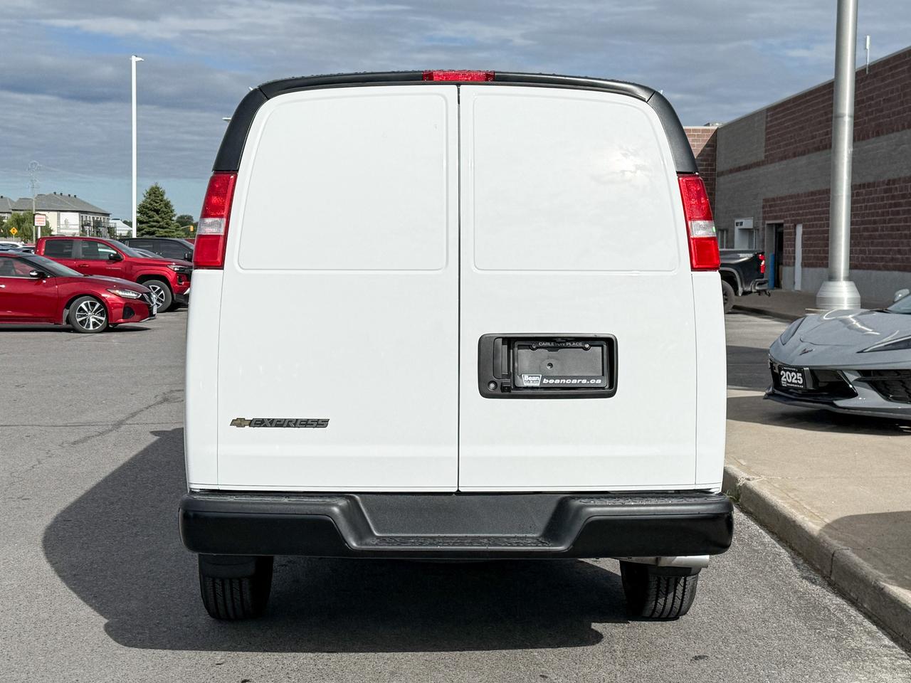 2025 Chevrolet Express 2500 Work Van 4.3L V6 WITH REMOTE ENTRY, CRUISE CONTROL, REAR VISION CAMERA, BLUETOOTH Photo