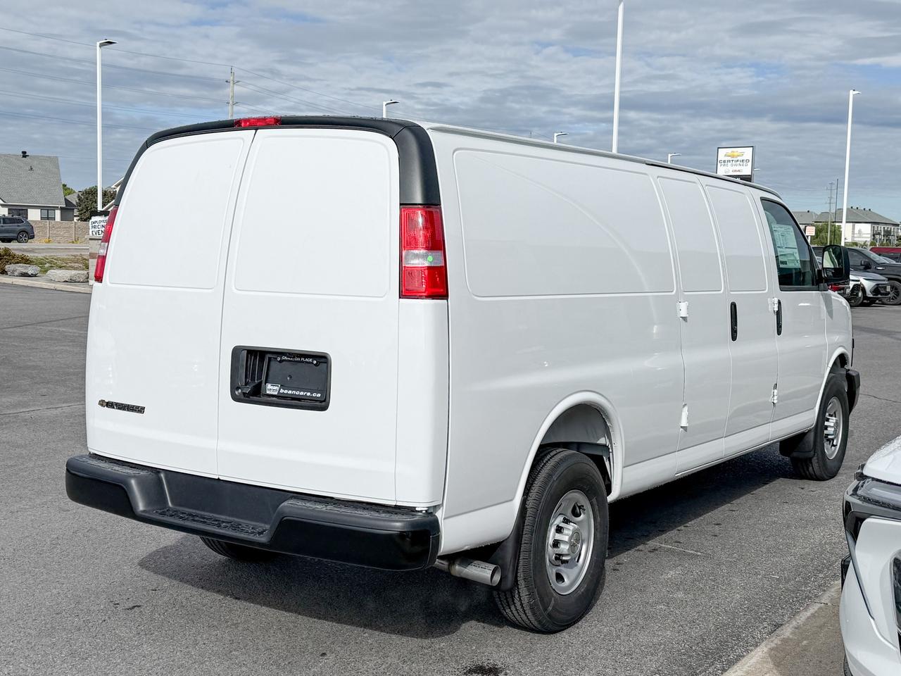 2025 Chevrolet Express 2500 Work Van 4.3L V6 WITH REMOTE ENTRY, CRUISE CONTROL, REAR VISION CAMERA, BLUETOOTH Photo