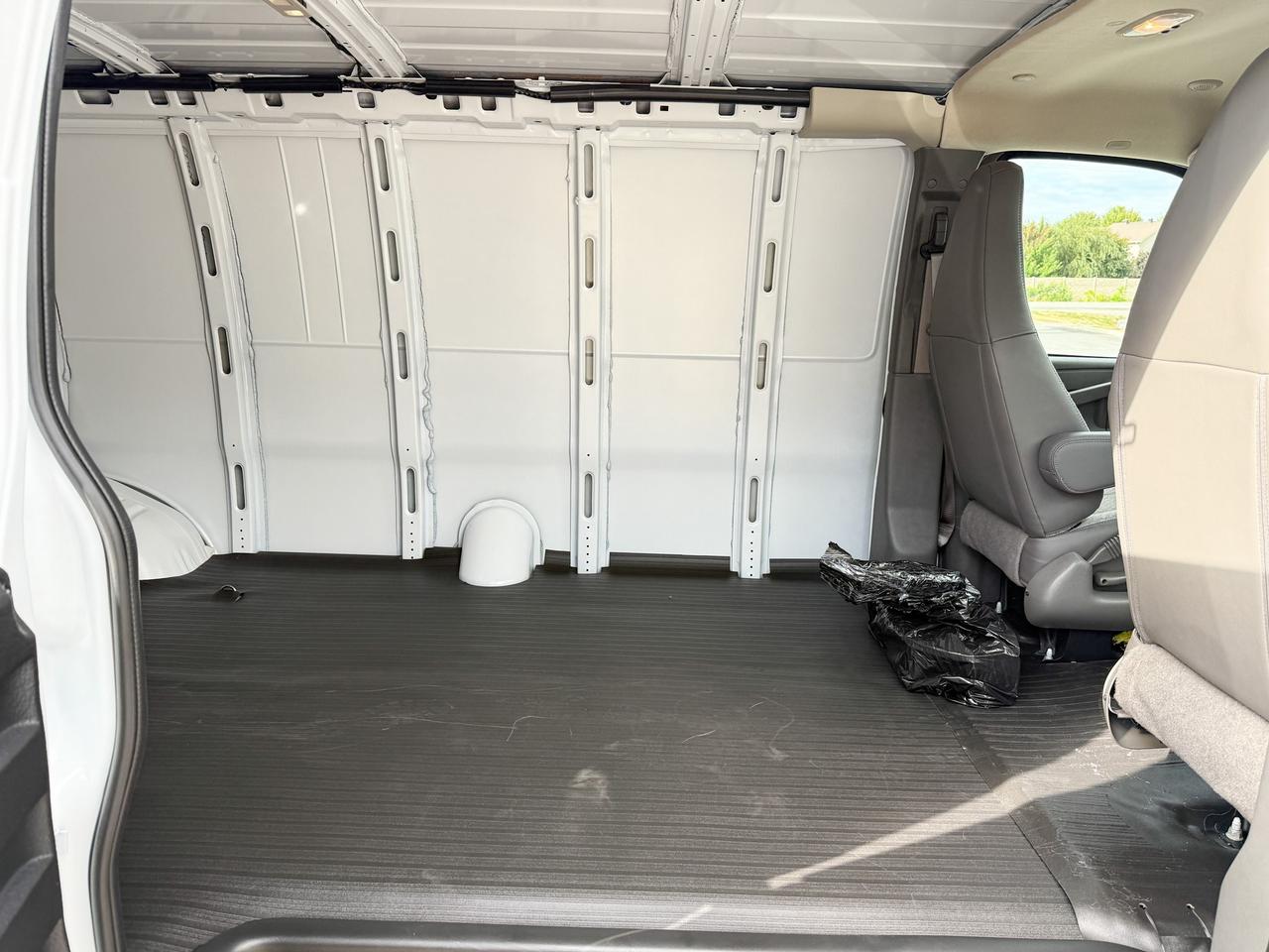 2025 Chevrolet Express 2500 Work Van 4.3L V6 WITH REMOTE ENTRY, CRUISE CONTROL, REAR VISION CAMERA, BLUETOOTH Photo