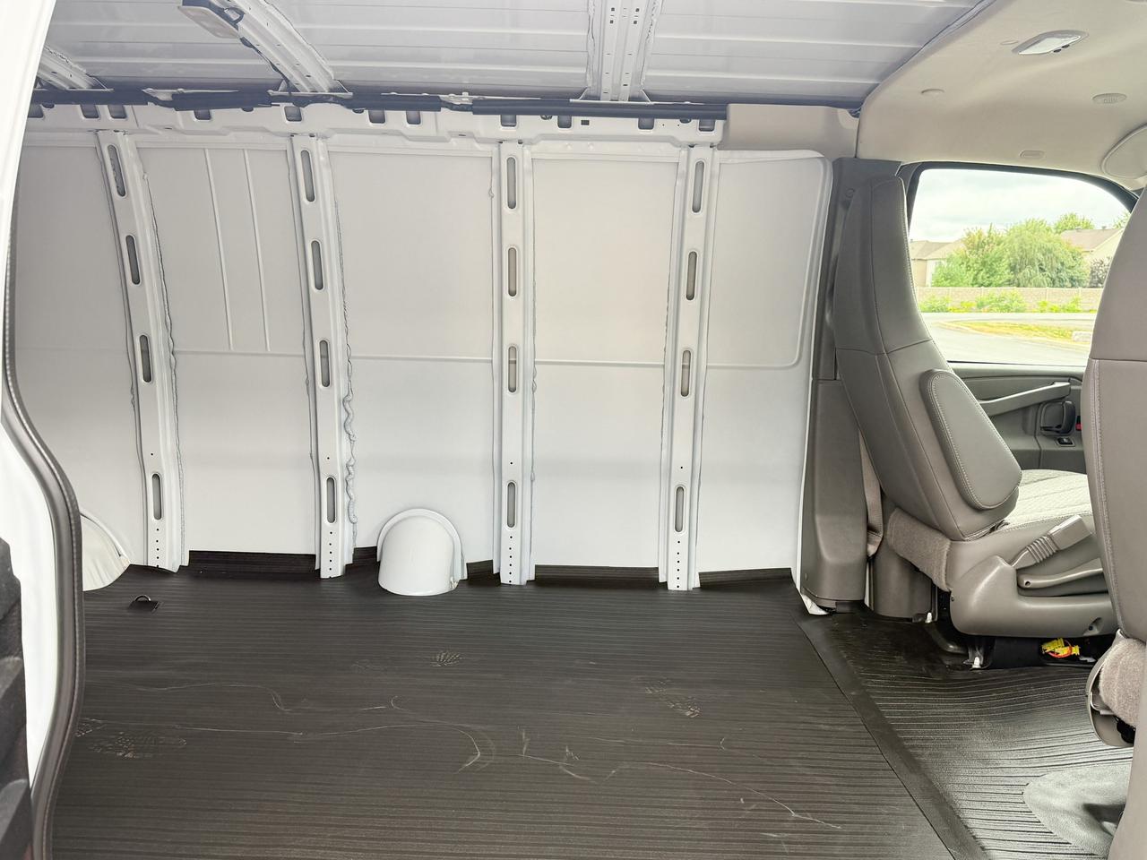 2025 Chevrolet Express 2500 Work Van 4.3L V6 WITH REMOTE ENTRY, CRUISE CONTROL, REAR VISION CAMERA, BLUETOOTH Photo