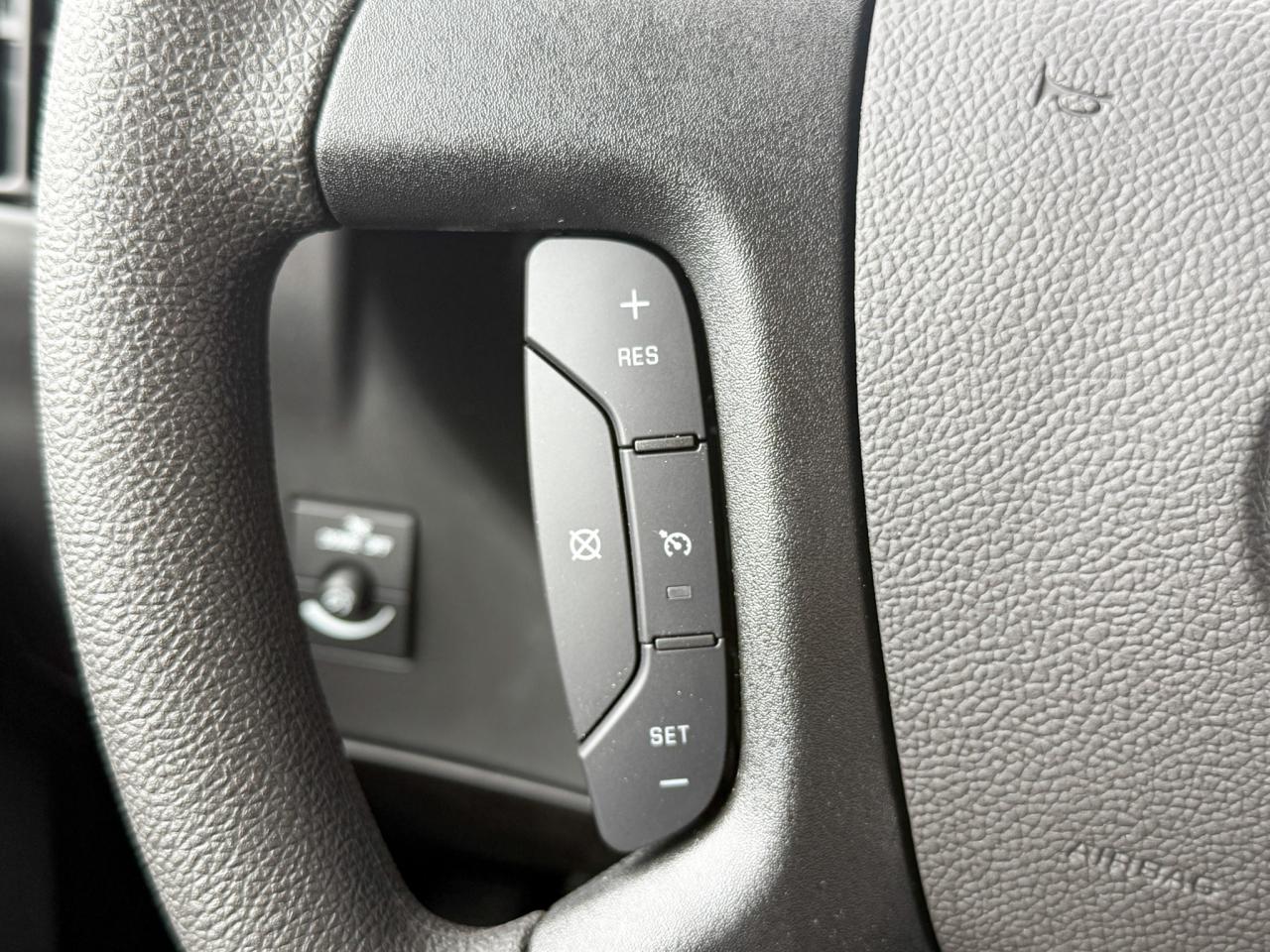 2025 Chevrolet Express 2500 Work Van 4.3L V6 WITH REMOTE ENTRY, CRUISE CONTROL, REAR VISION CAMERA, BLUETOOTH Photo