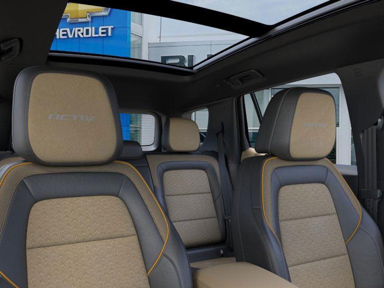 2026 Chevrolet Equinox ACTIV 1.5L 4CYL WITH REMOTE START/ENTRY, SUNROOF, HEATED SEATS, HEATED STEERING WHEEL, VENTILATED SEATS, POWER LIFTGATE, HD SURROUND VISION Photo