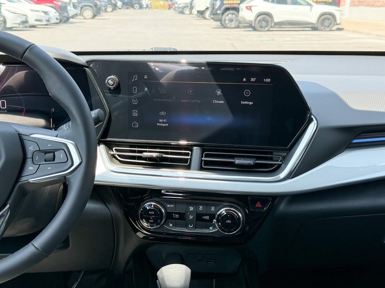 2025 Chevrolet Trax LT 1.2L 3 CYL WITH REMOTE START/ENTRY, HEATED SEATS, ADAPTIVE CRUISE CONTROL, APPLE CARPLAY AND ANDROID AUTO Photo