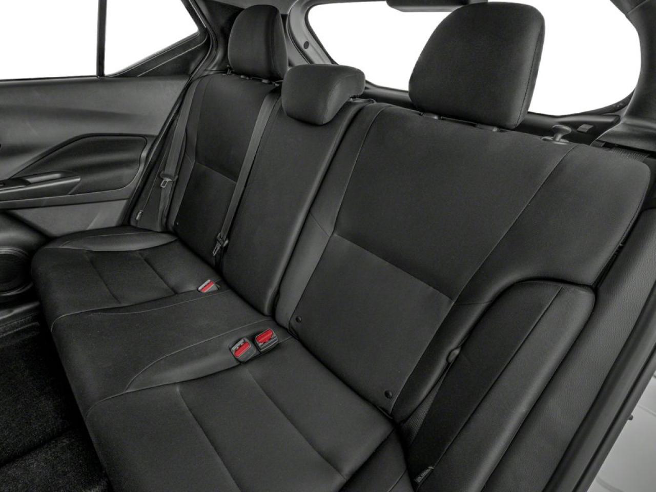 2025 Nissan Kicks Play S Photo