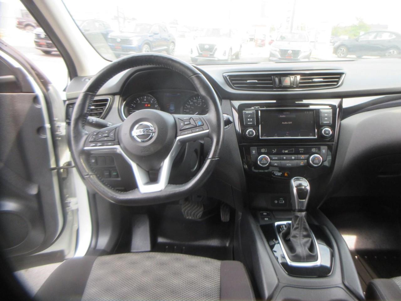 2022 Nissan Qashqai SV Photo