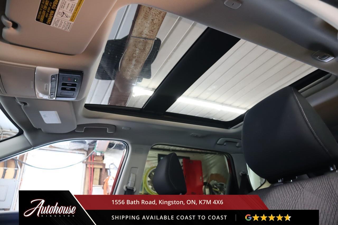 2024 Nissan Rogue SV Moonroof PANORAMIC MOONROOF - ProPILOT ASSIST Photo