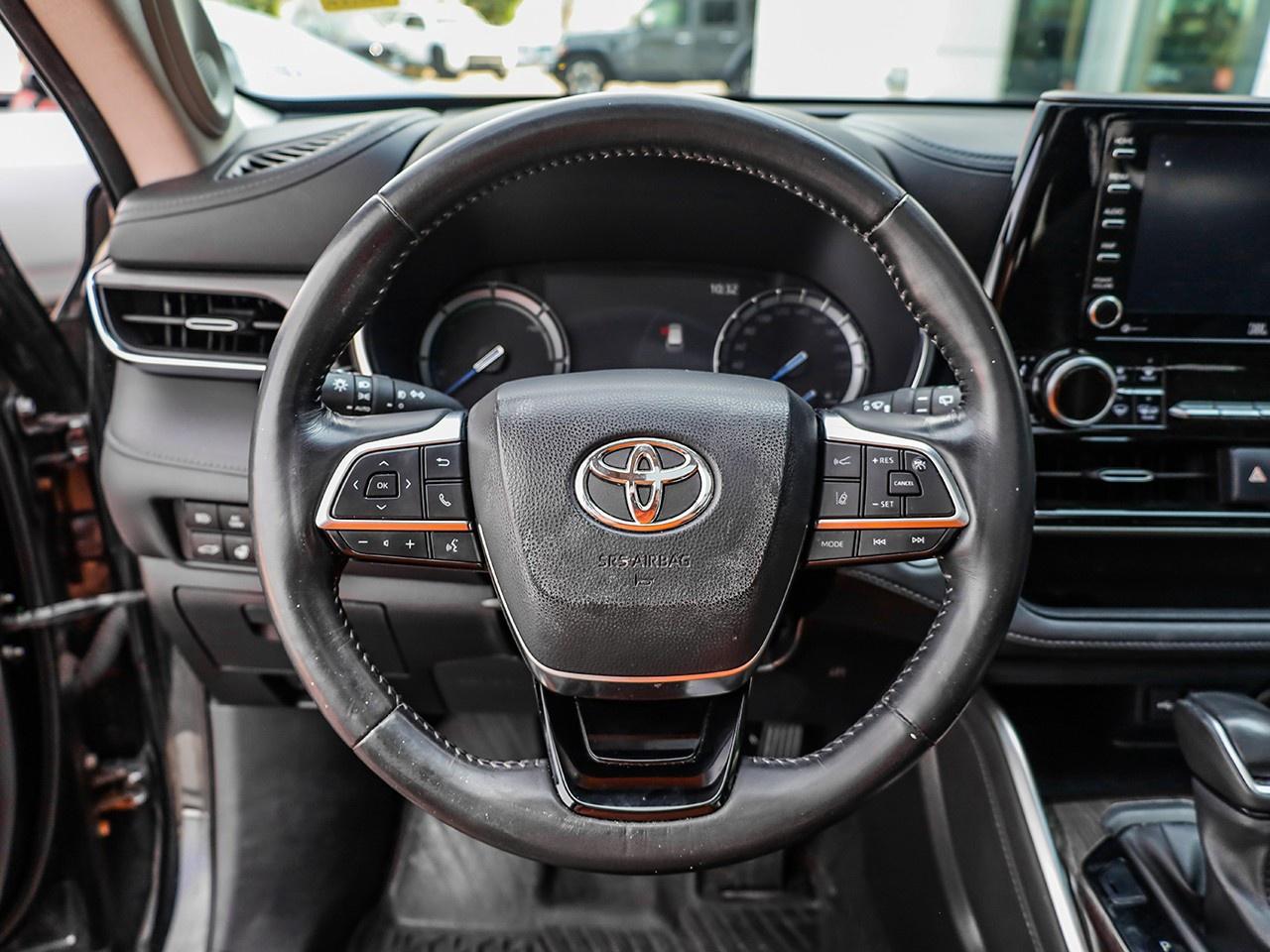 2020 Toyota Highlander Hybrid Limited Photo