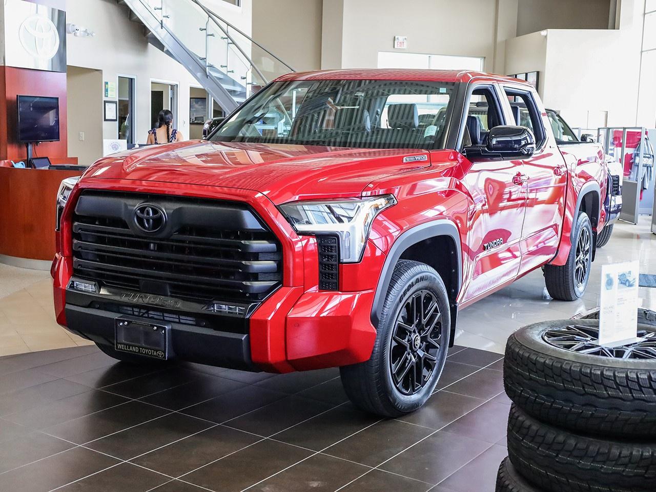 2025 Toyota Tundra Hybrid Limited Photo0