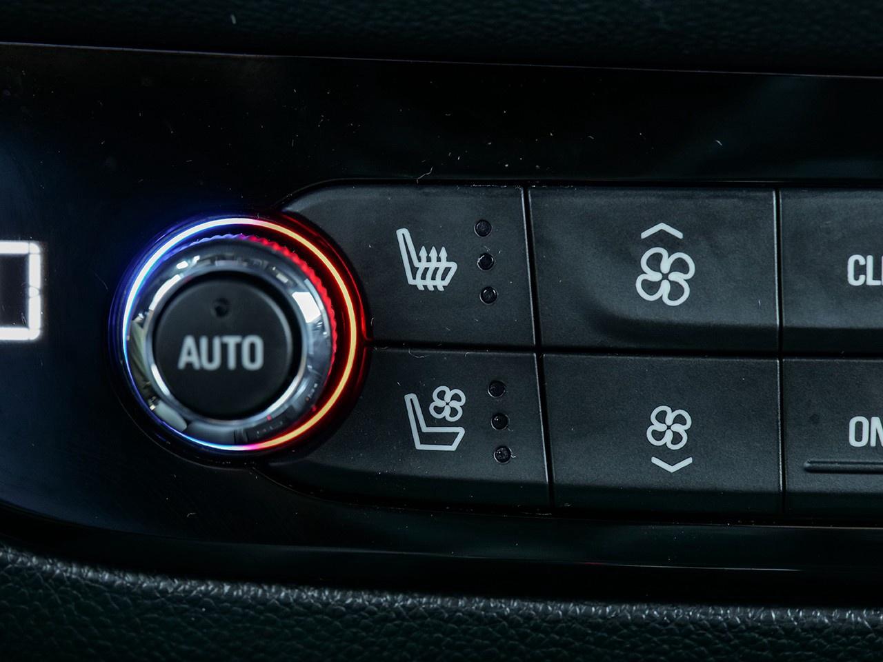 2024 Buick Enclave Premium Photo