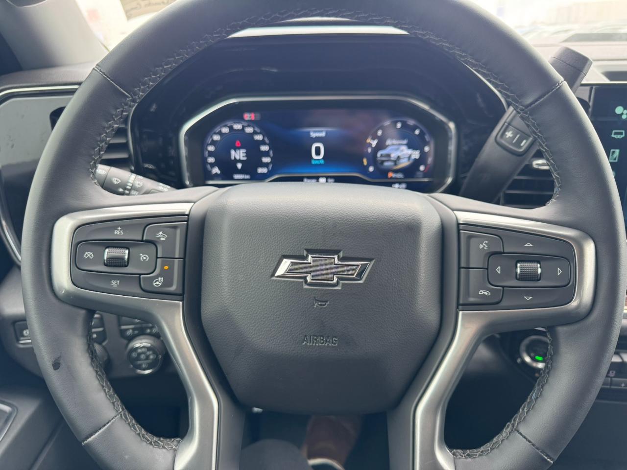 2024 Chevrolet Silverado 1500 LT Trail Boss One Owner | Trailboss | Crew | 2LT | 20" Wheels Photo