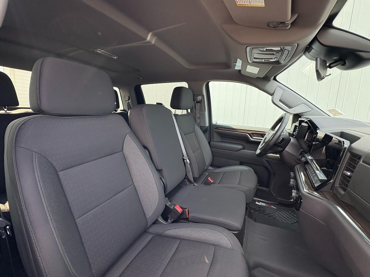 2024 Chevrolet Silverado 1500 LT Trail Boss One Owner | Trailboss | Crew | 2LT | 20" Wheels Photo