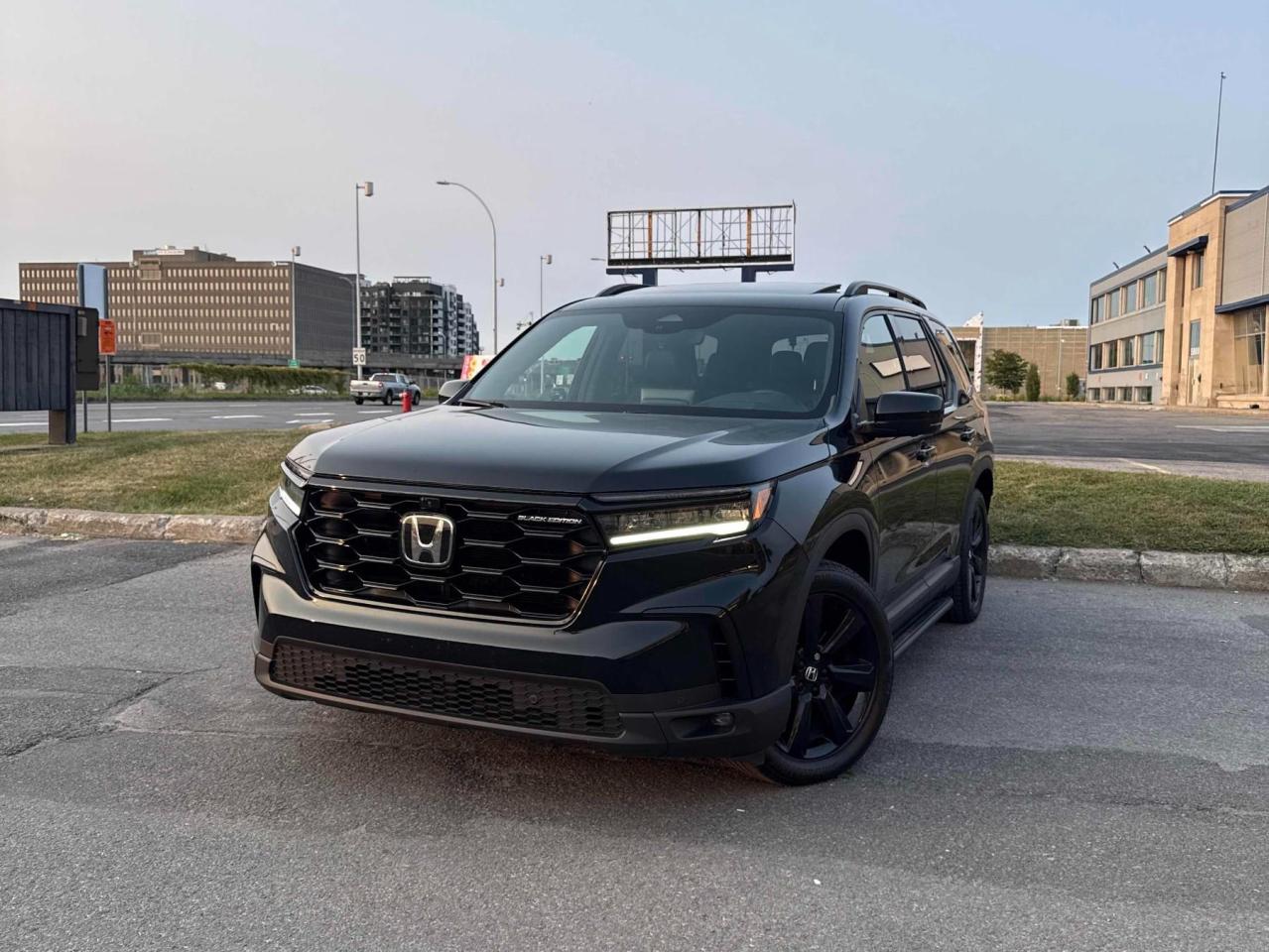 Used 2023 Honda Pilot Black Edition Leather | No Accidents | Sunroof for sale in Kitchener, ON
