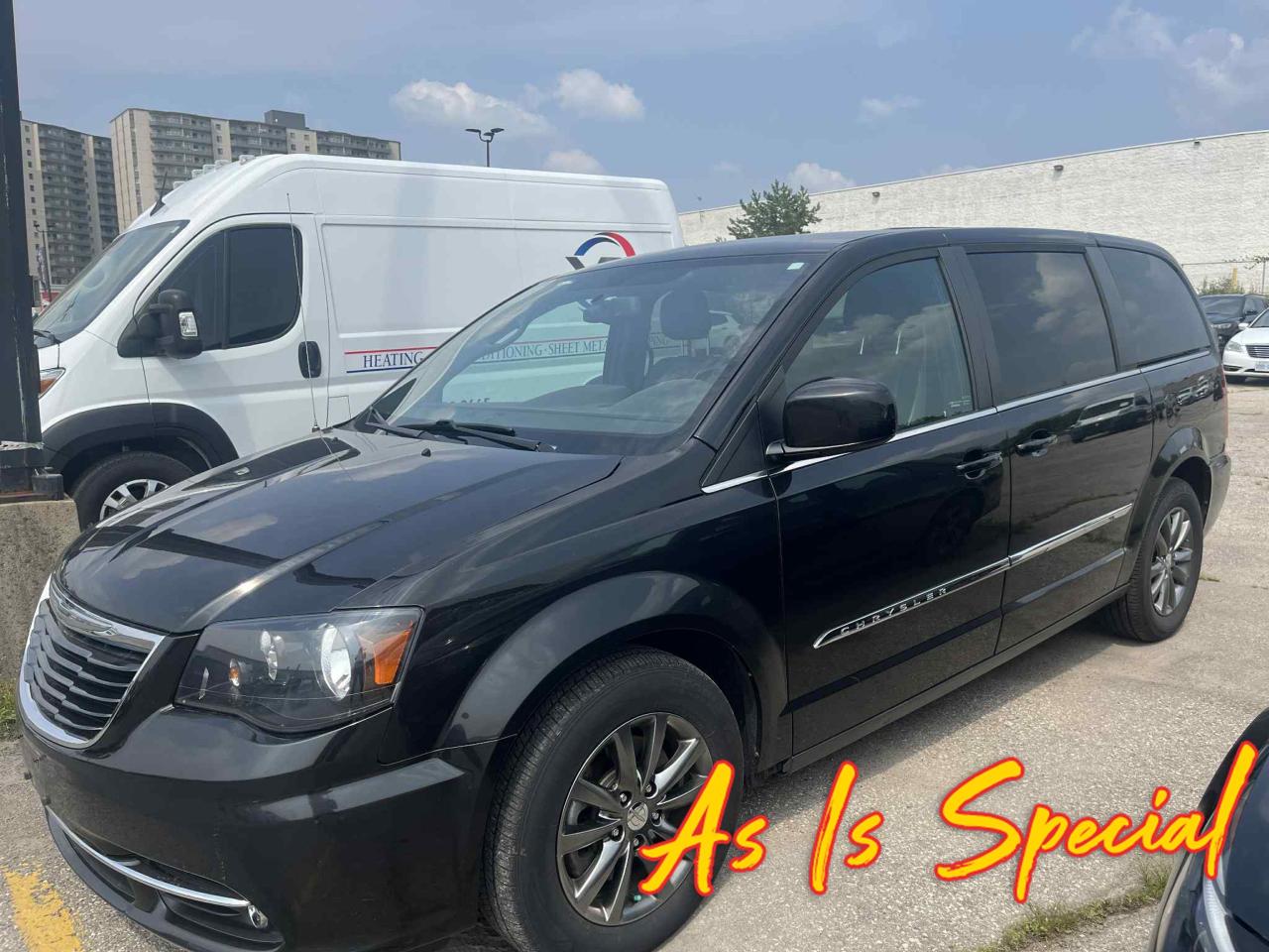 Used 2015 Chrysler Town & Country As Is Special! You Certify, You Save! for sale in Kitchener, ON
