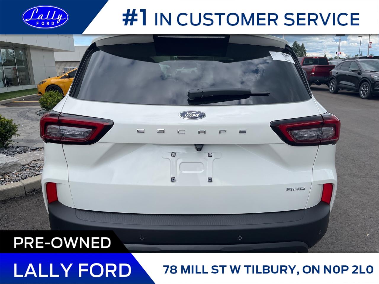 2025 Ford Escape ST-Line Photo3