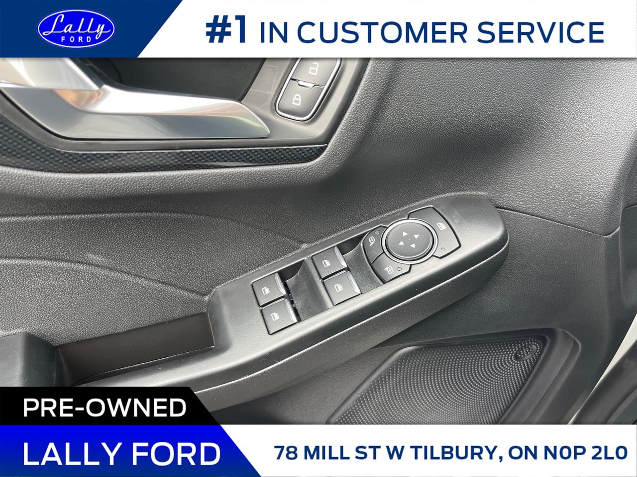 2025 Ford Escape ST-Line Photo