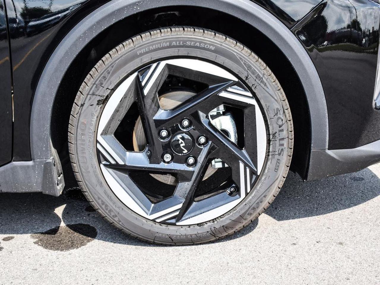 2025 Kia K4 EX Photo