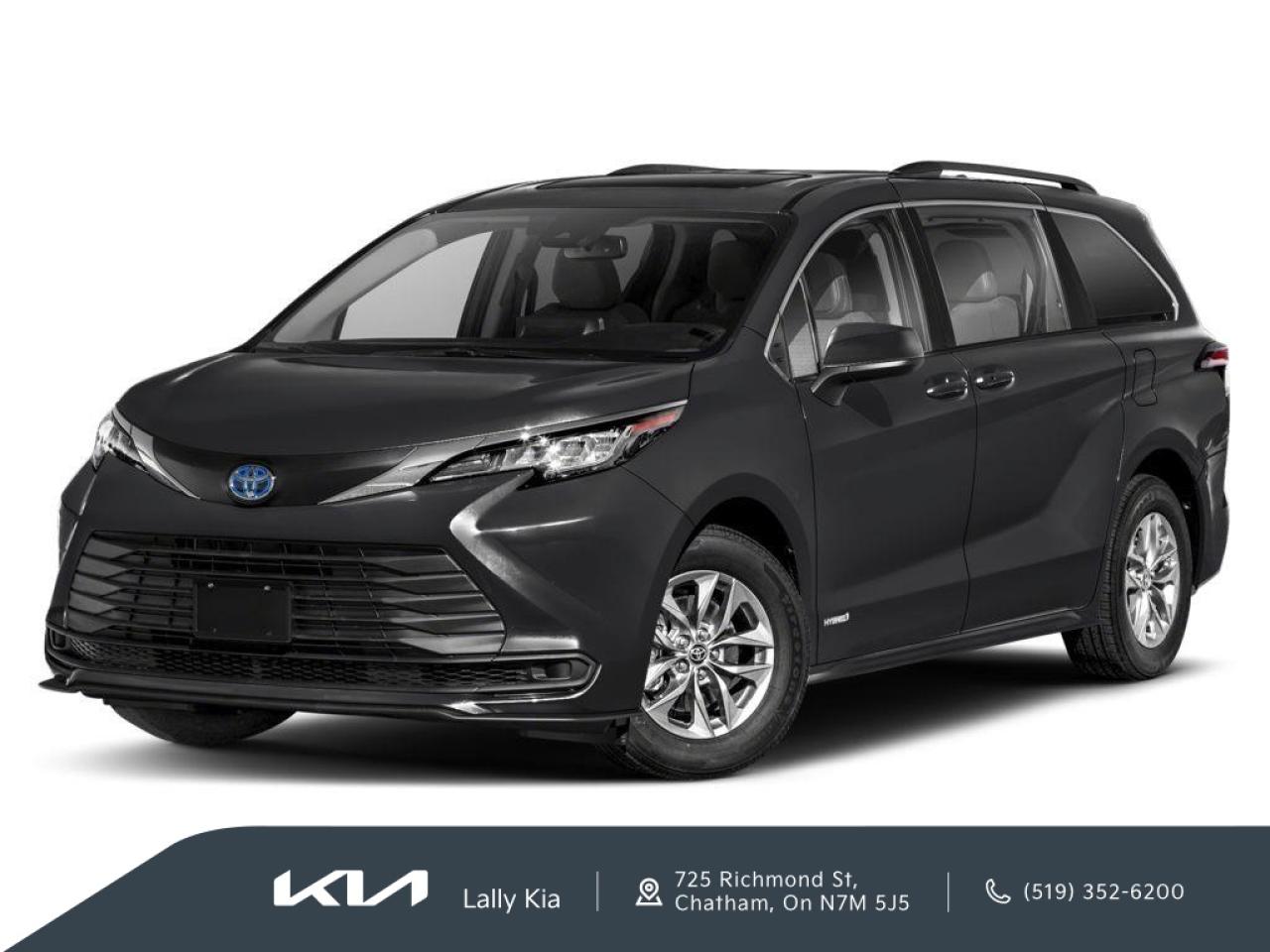 Used 2024 Toyota Sienna XLE 8-Passenger New Arrival | Hybrid | 8 Passenger | Clean CarFax for sale in Chatham, ON