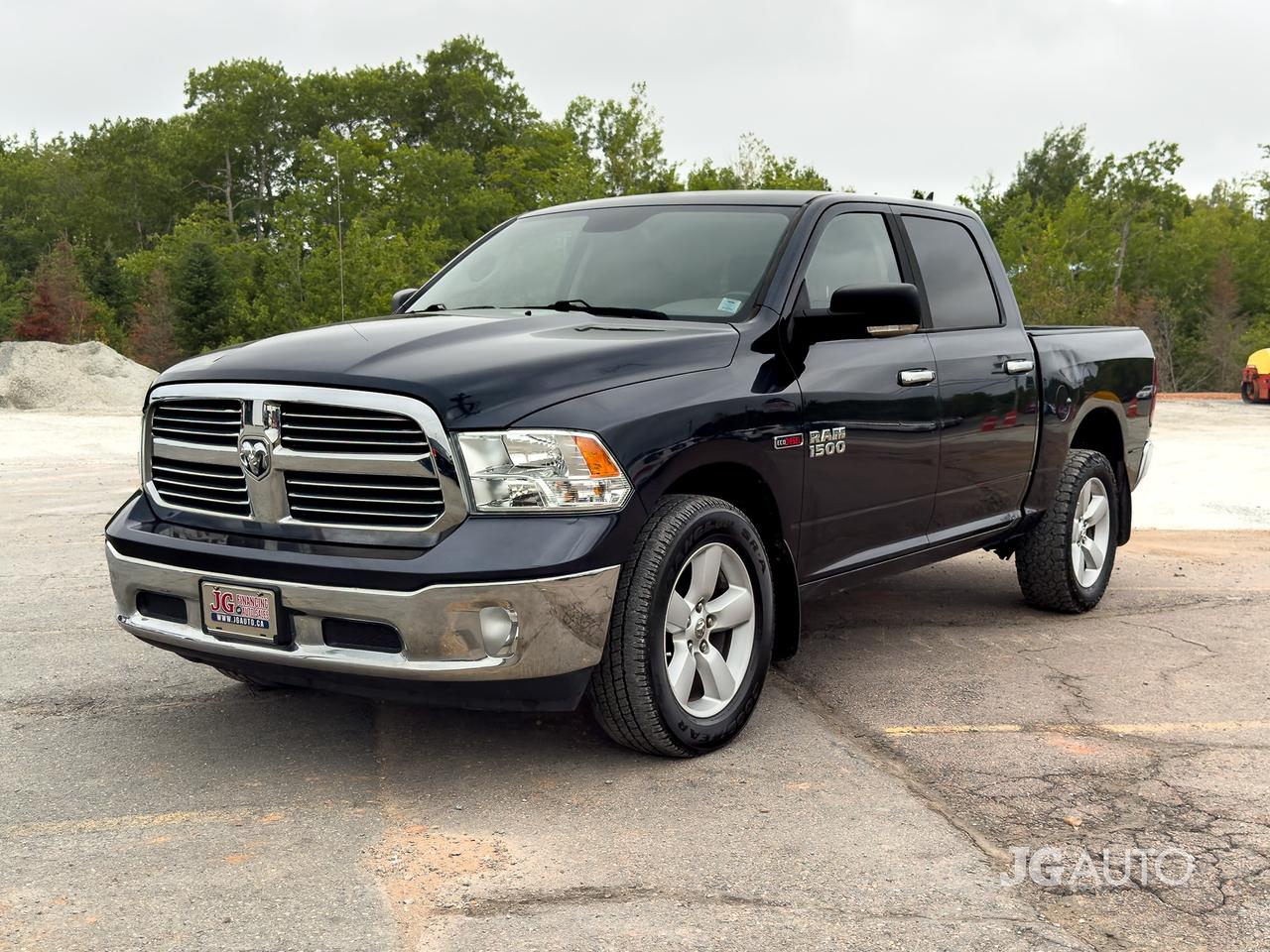 2018 RAM 1500 SLT 4x4 Crew Cab 5'7" Box