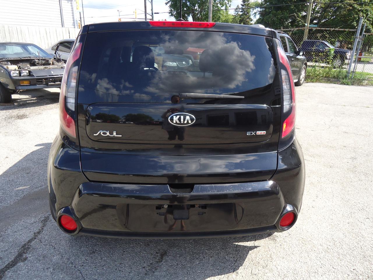 2015 Kia Soul 5dr Wgn Auto EX+ - Photo #4