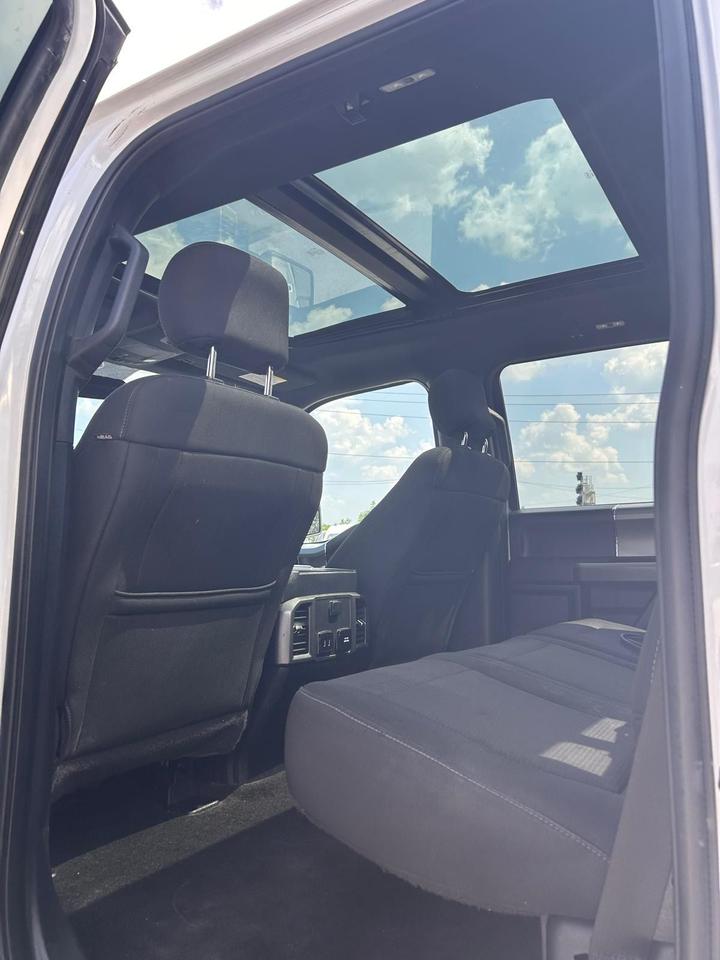 2017 Ford F-150 XLT Photo