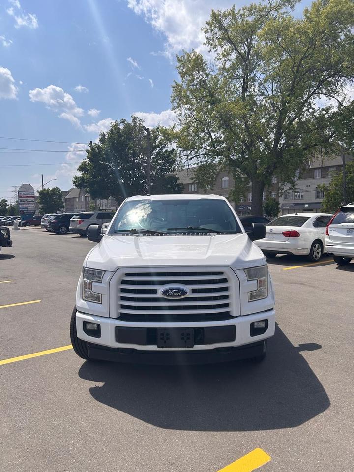 2017 Ford F-150 XLT Photo