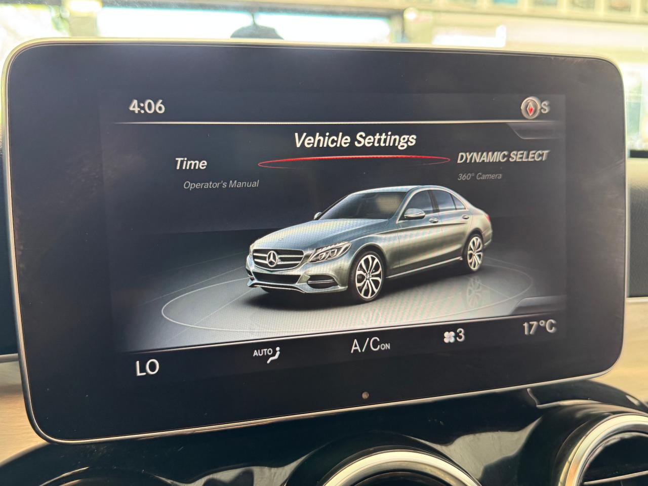 2018 Mercedes-Benz C-Class C300 4MATIC AMG+New Brakes+Roof+GPS+CLEAN CARFAX - Photo #28