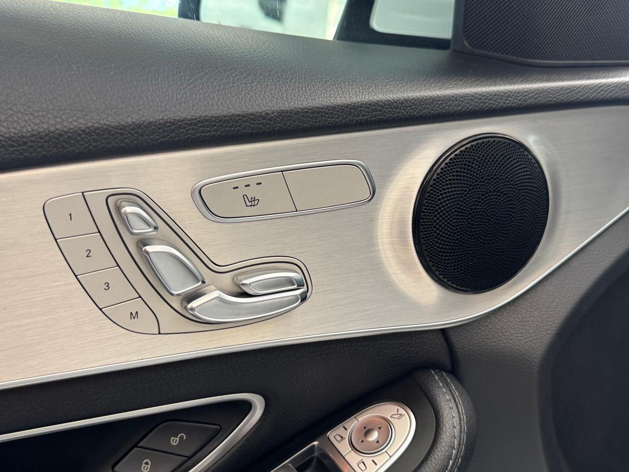 2018 Mercedes-Benz C-Class C300 4MATIC AMG+New Brakes+Roof+GPS+CLEAN CARFAX - Photo #38