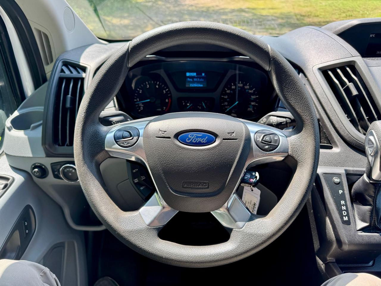 2019 Ford Transit 250 148" HR CARGO VAN - Photo #9