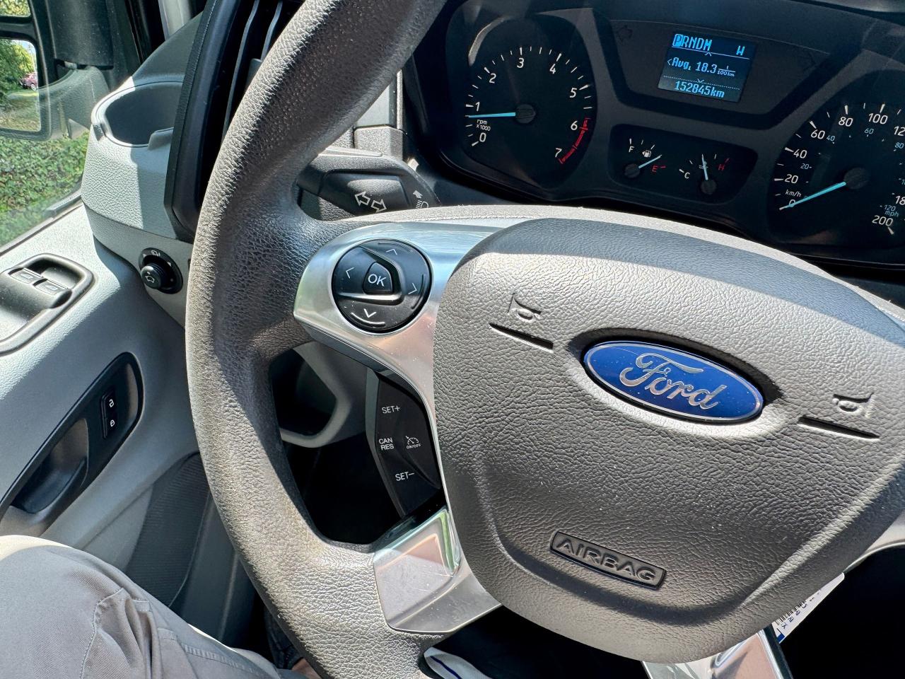 2019 Ford Transit 250 148" HR CARGO VAN - Photo #10