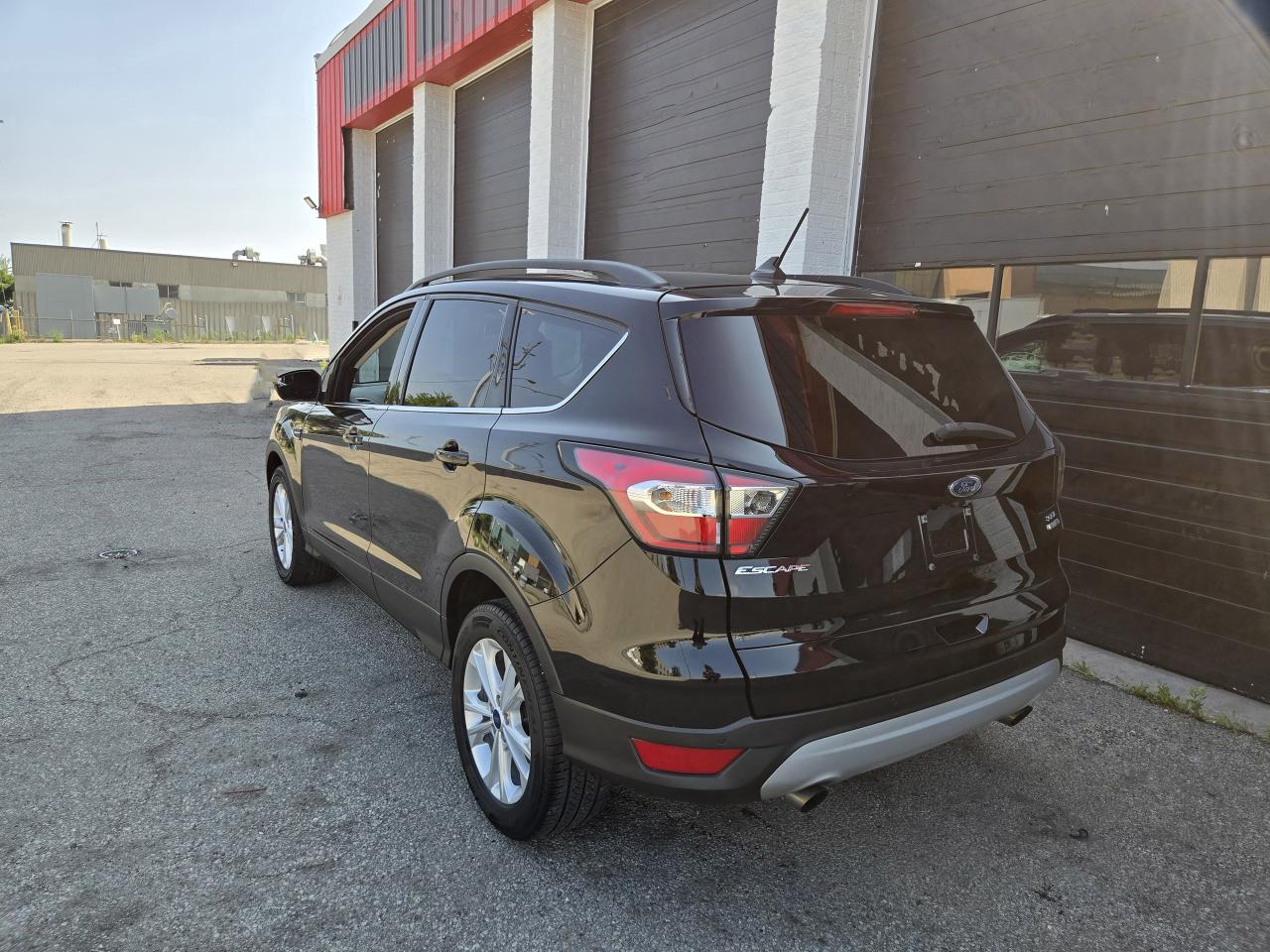 2018 Ford Escape SEL ECOBOOST AWD - LEATHER|PANO|NAVI|CAMERA - Photo #4
