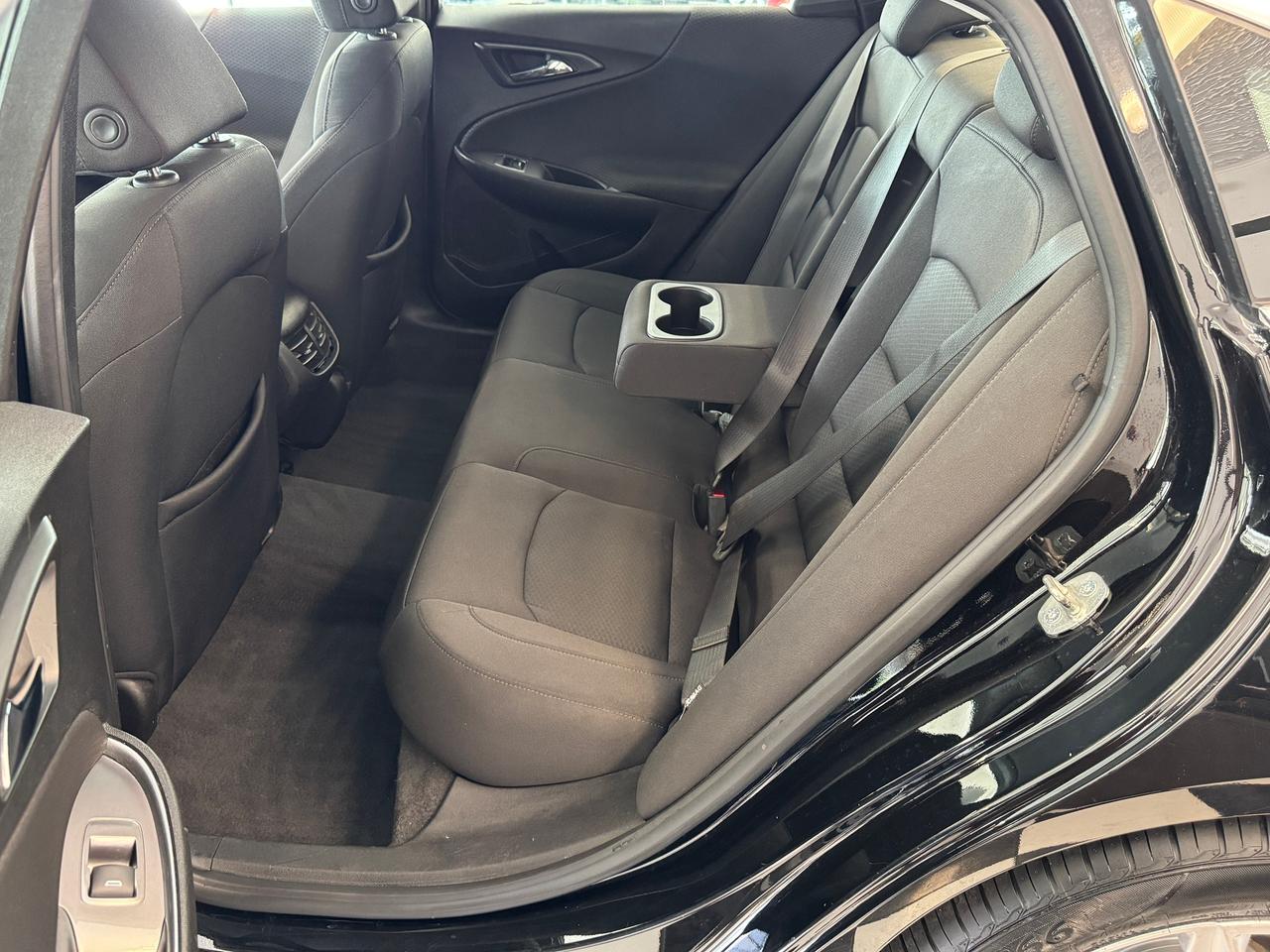 2019 Chevrolet Malibu LT+ApplePlay+Camera+New Tires+CLEAN CARFAX Photo