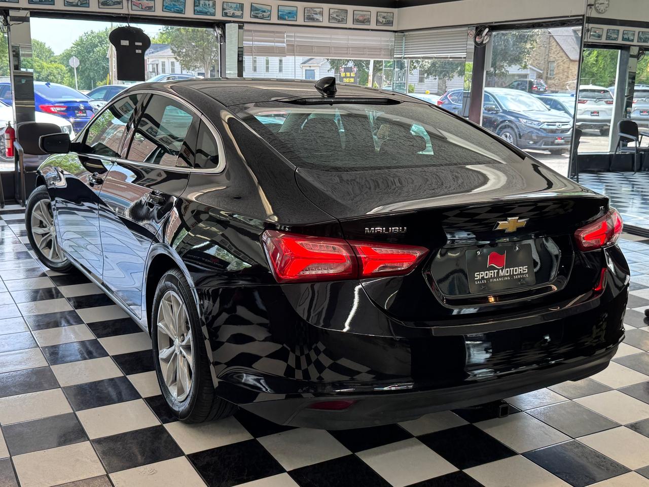 2019 Chevrolet Malibu LT+ApplePlay+Camera+New Tires+CLEAN CARFAX Photo