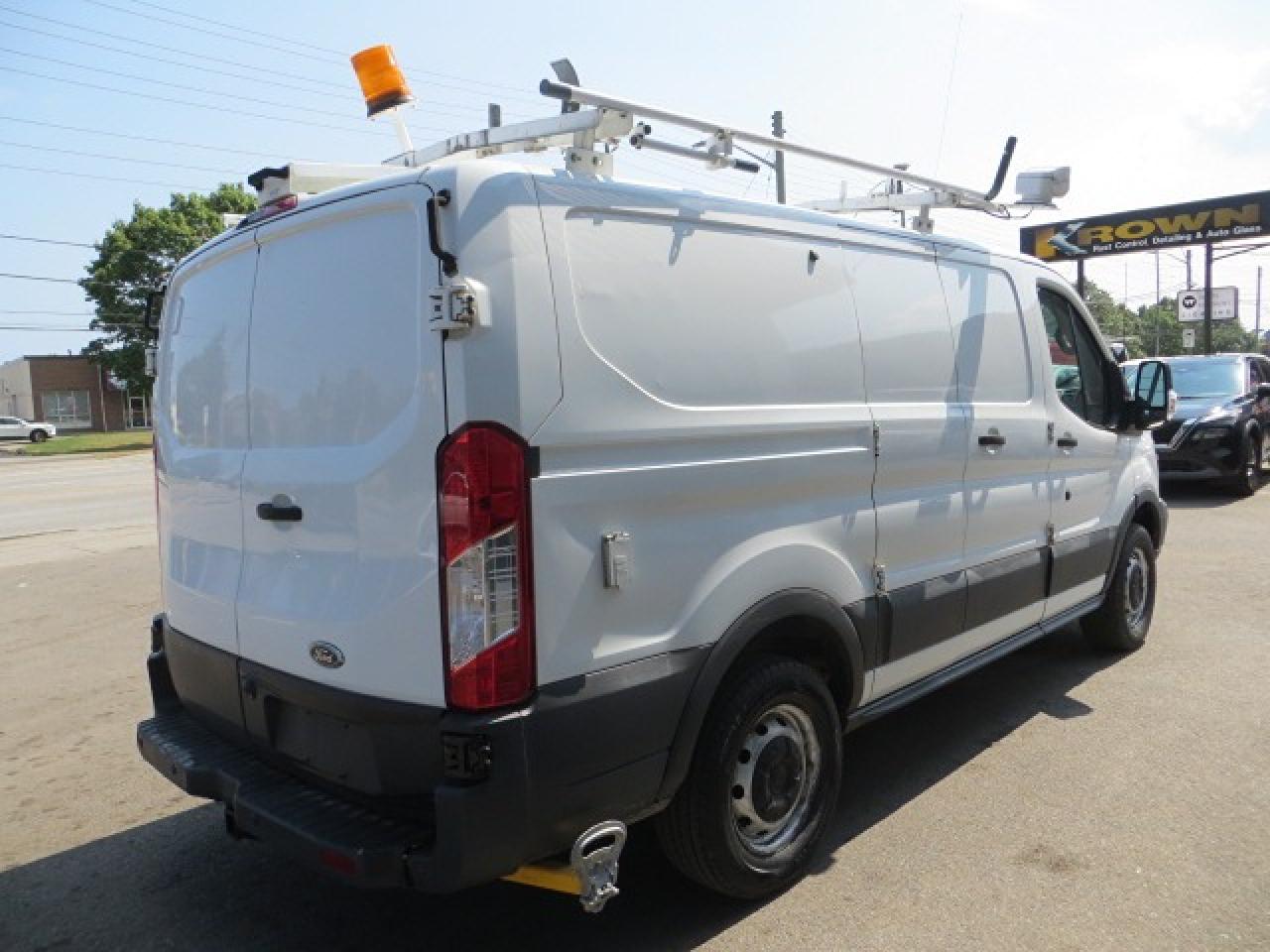 2015 Ford Transit Cargo Van CERTIFIED,T-250,3.7L,SHELVING,LADDER RACK,INVERTER - Photo #7