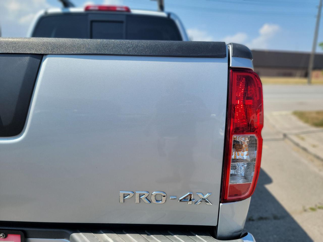 2017 Nissan Frontier Pro-4X - Photo #6