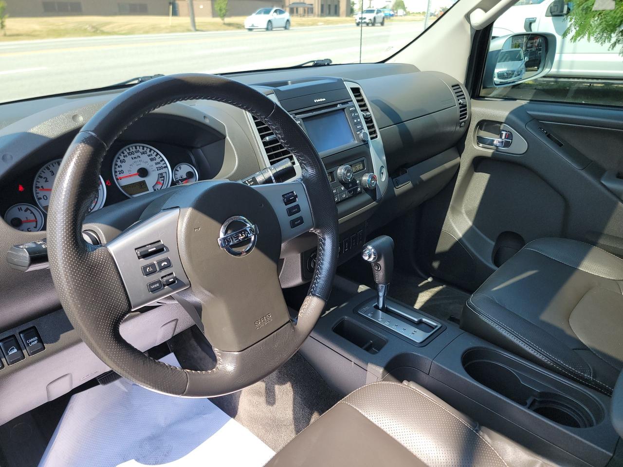 2017 Nissan Frontier Pro-4X - Photo #10