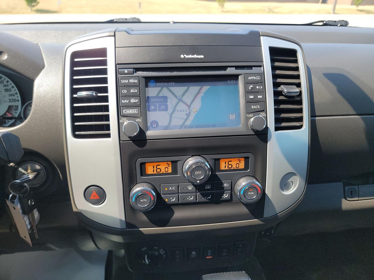 2017 Nissan Frontier Pro-4X - Photo #16