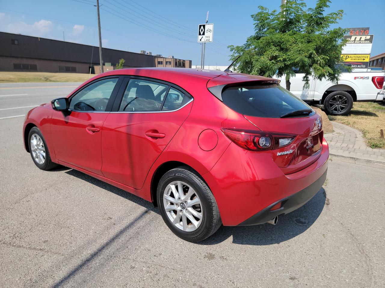 2015 Mazda MAZDA3 GS - Photo #7