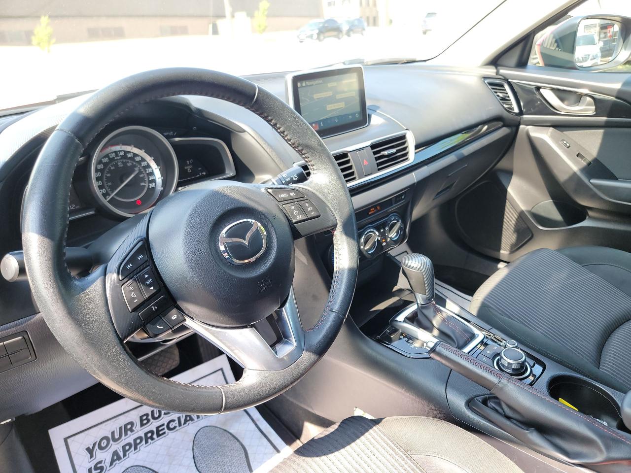2015 Mazda MAZDA3 GS - Photo #9