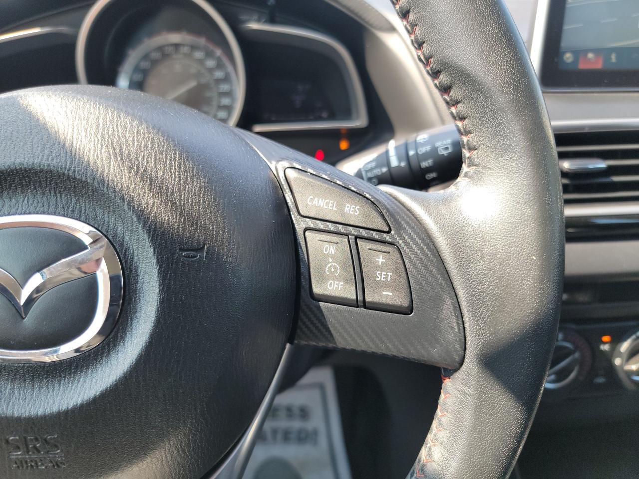 2015 Mazda MAZDA3 GS - Photo #19
