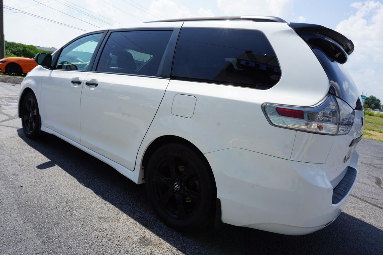2020 Toyota Sienna V6 SE CERTIFIED *8 SEATS*FREE ACCIDENT* CAMERA BLUETOOTH HEATED LEATHER B.SPOT CRUISE ALLOYS - Photo #4