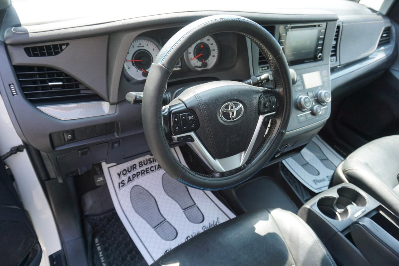 2020 Toyota Sienna V6 SE CERTIFIED *8 SEATS*FREE ACCIDENT* CAMERA BLUETOOTH HEATED LEATHER B.SPOT CRUISE ALLOYS - Photo #9