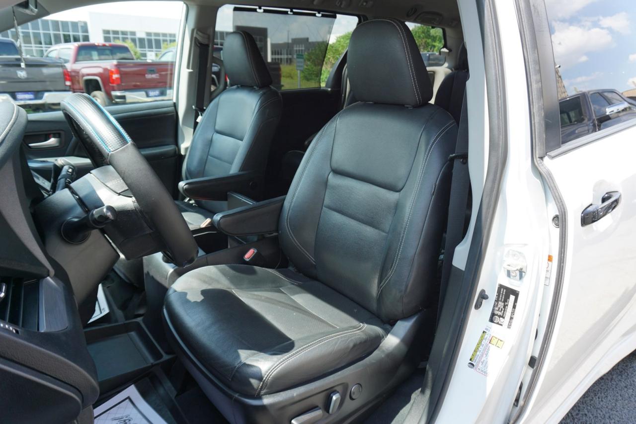 2020 Toyota Sienna V6 SE CERTIFIED *8 SEATS*FREE ACCIDENT* CAMERA BLUETOOTH HEATED LEATHER B.SPOT CRUISE ALLOYS - Photo #14