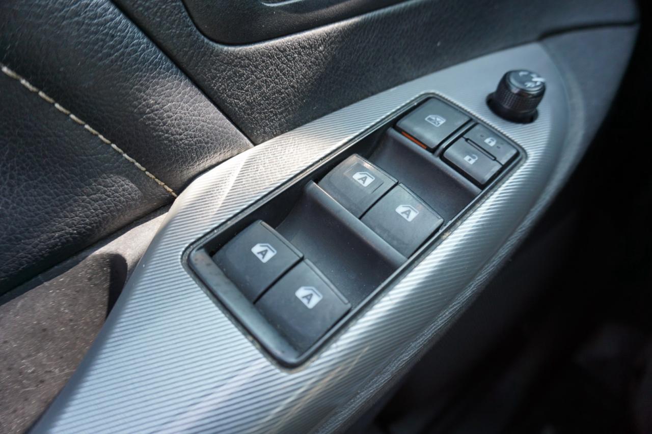 2020 Toyota Sienna V6 SE CERTIFIED *8 SEATS*FREE ACCIDENT* CAMERA BLUETOOTH HEATED LEATHER B.SPOT CRUISE ALLOYS - Photo #28