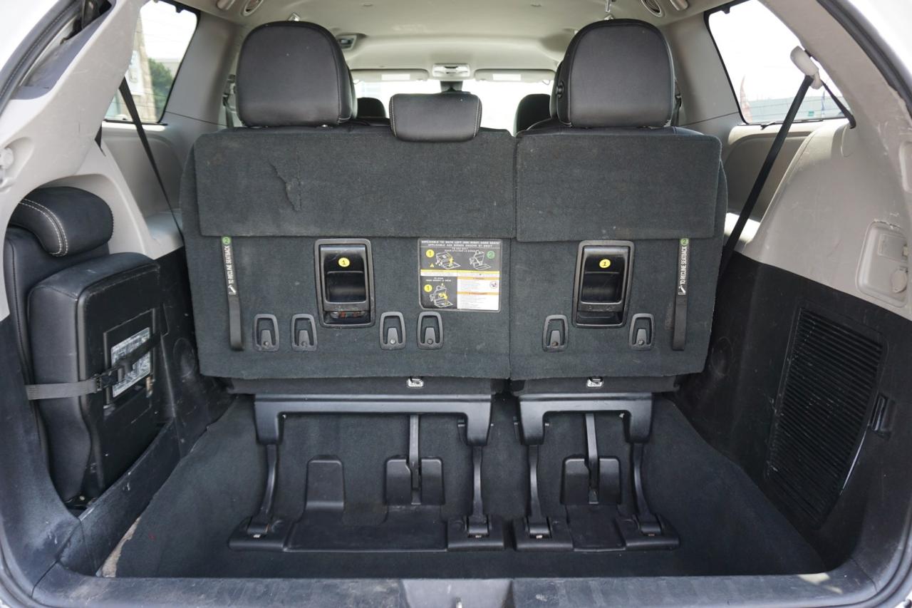 2020 Toyota Sienna V6 SE CERTIFIED *8 SEATS*FREE ACCIDENT* CAMERA BLUETOOTH HEATED LEATHER B.SPOT CRUISE ALLOYS - Photo #31
