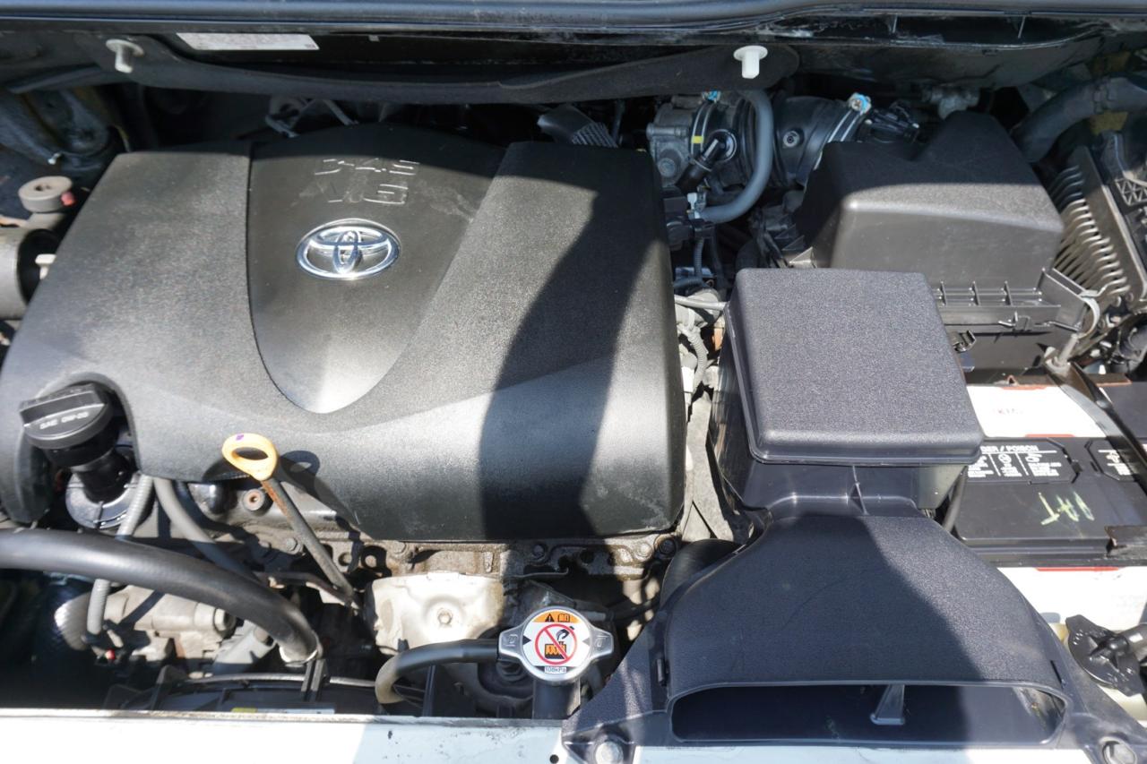 2020 Toyota Sienna V6 SE CERTIFIED *8 SEATS*FREE ACCIDENT* CAMERA BLUETOOTH HEATED LEATHER B.SPOT CRUISE ALLOYS - Photo #33