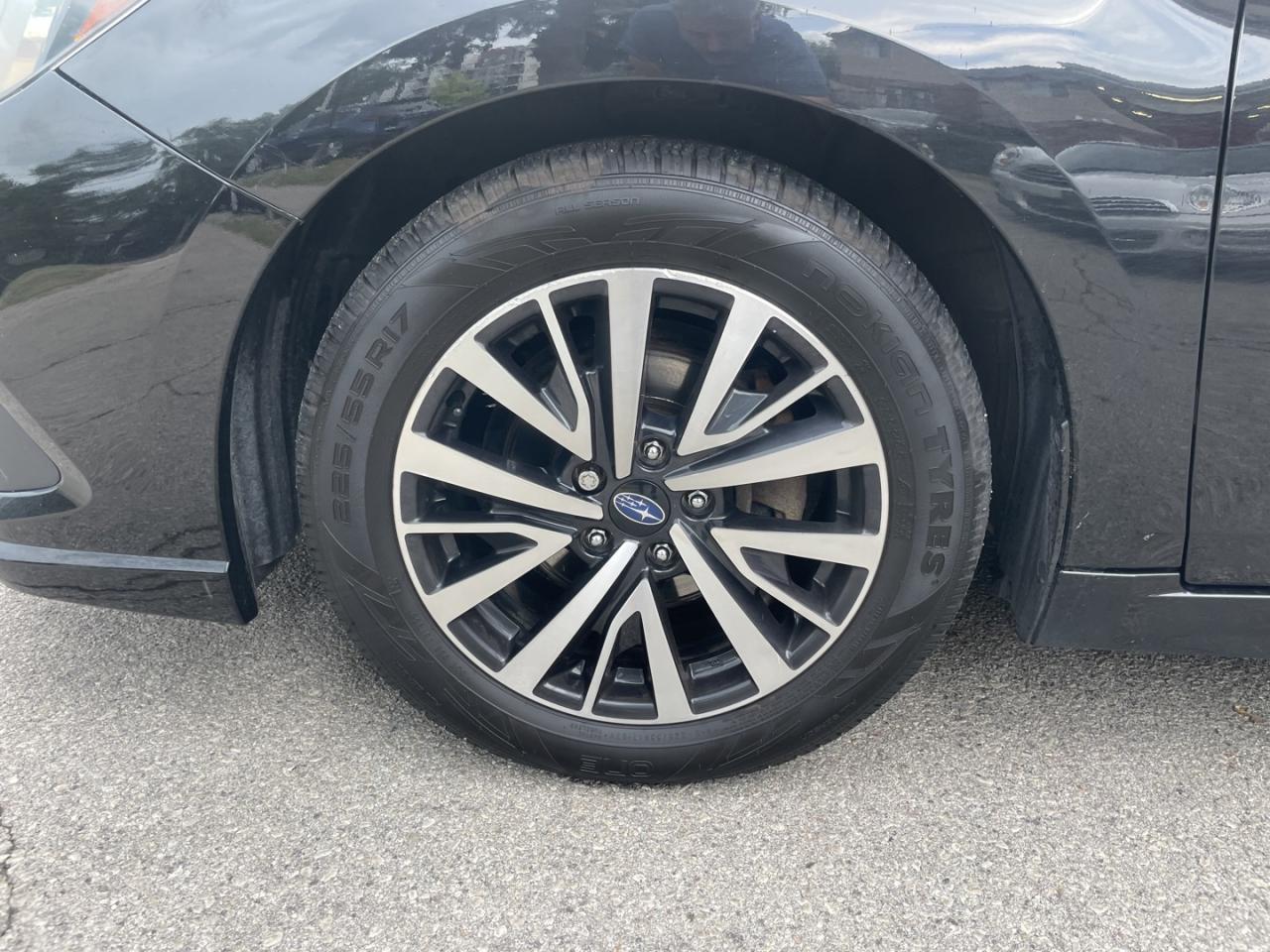2018 Subaru Legacy 2.5i Touring AWD * Clean Carfax* - Photo #17