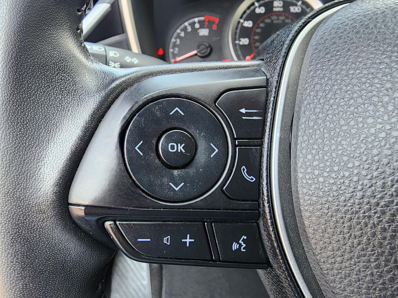 2009 Saturn Sky Roadster - Photo #20