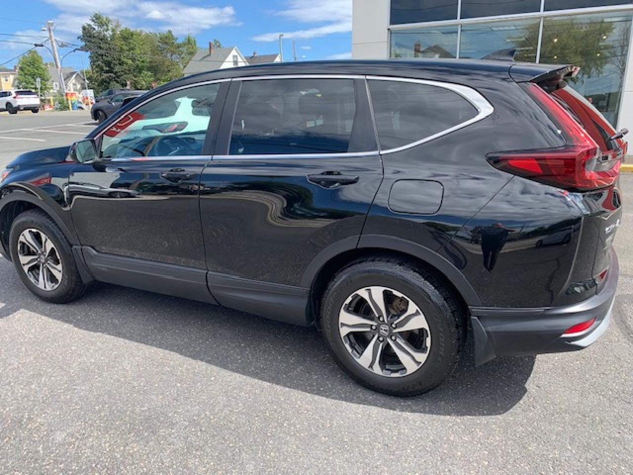 2022 Honda CR-V LX AWD Photo